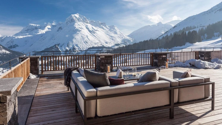 Chalets with Amazing Mountain Views